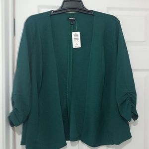 ****SALE**** NWT  Torrid Emerald green crepe blaze